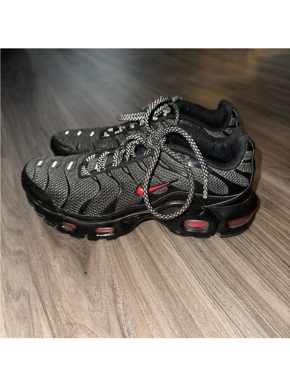 Nike Kids Black Sneakers with Red Details
